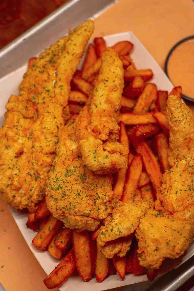 68c82defb3149_Catering1